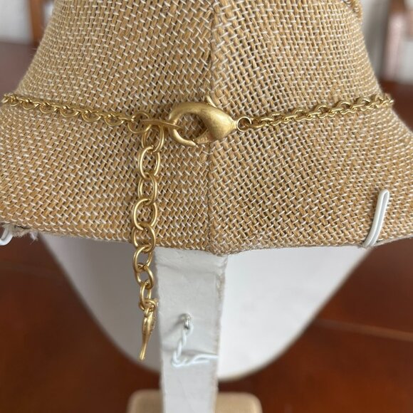 Chloe and Isabel Le Rococo Statement Necklace NEW - Picture 5 of 16